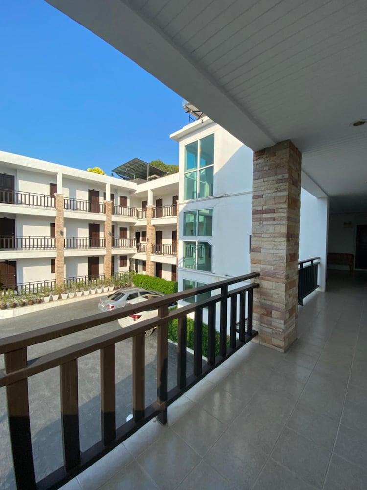 Mm Hill Koh Samui Hotel - Sha Certified Chaweng Plajı Dış mekan fotoğraf